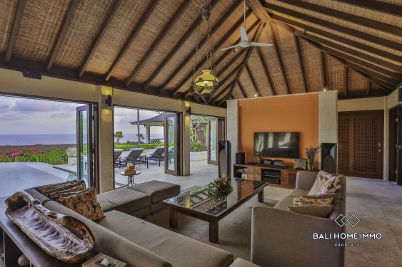 Image 5 from Villa pittoresque de 6 chambres avec vue sur l'océan à vendre en pleine propriété à Pandawa