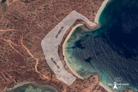 Prime 10-Hectare Beachfront Development Land in Sumbawa