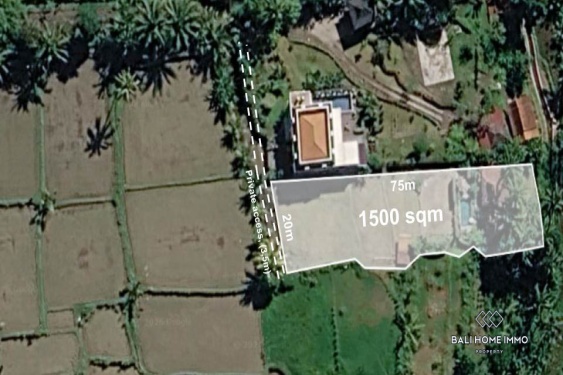 Prime 1500 m² Land with Charming Wooden Joglo  for sale in Bukian, Payangan