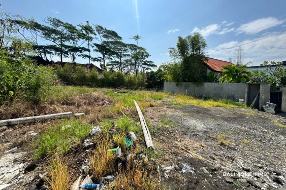 Image 4 from Prime 270 sqm Land for sale in Cemagi