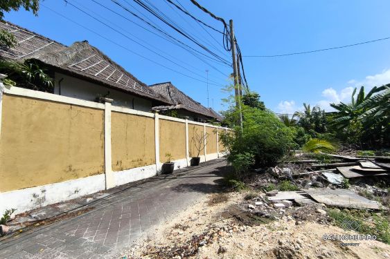 Image 2 from Prime 3 Are Land in Seminyak's Touristic Hub Rare Opportunity for Sale Leasehold