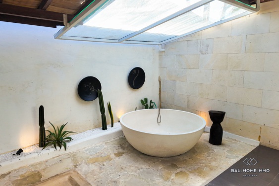 Image 16 from Quiet Place 4 Bedroom Villa for Rental in Bali Canggu Residential Side