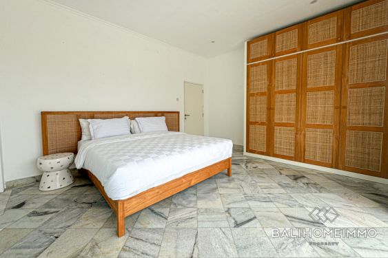 Image 9 from Quiet Place 4 Bedroom Villa for Sale in Seminyak Oberoi Bali