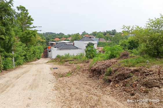 Image 5 from Rare Small Plot Touristic Zoning Land for Sale Freehold and Leasehold in Bingin