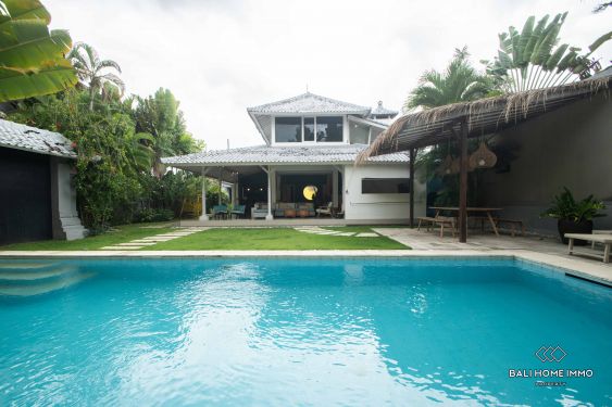 Image 2 from Relaxing 3 Bedroom Villa for Rent & Sale in Bali Petitenget