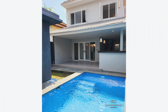 Image 1 from Villa résidentielle de 2 chambres à vendre en pleine propriété à Bali Kerobokan