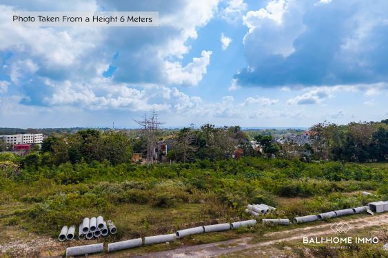 Image 5 from Terrain résidentiel à vendre avec vue sur l'océan et accès exclusif de 8 mètres à Ungasan