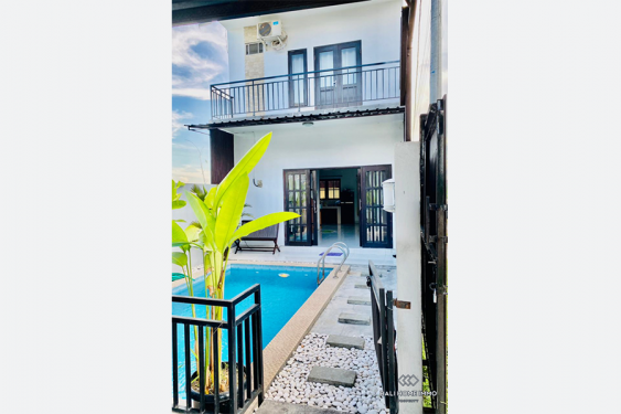 Image 2 from Ricefield View 2 Bedroom Villa for Sale & Rent in Bali Kerobokan