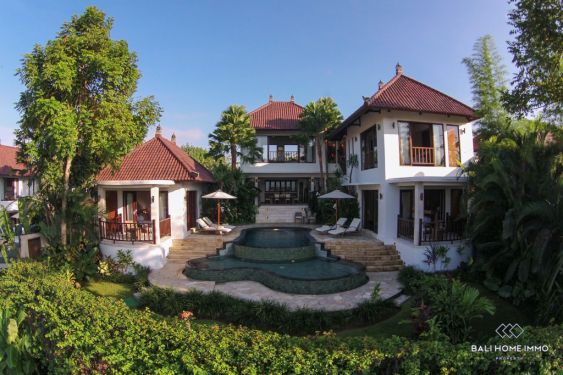 Image 7 from Vila 3 Kamar dengan pemandangan sawah  disewakan di Pererenan Bali