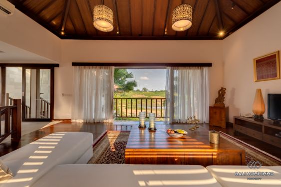 Image 15 from Vila 3 Kamar dengan pemandangan sawah  disewakan di Pererenan Bali