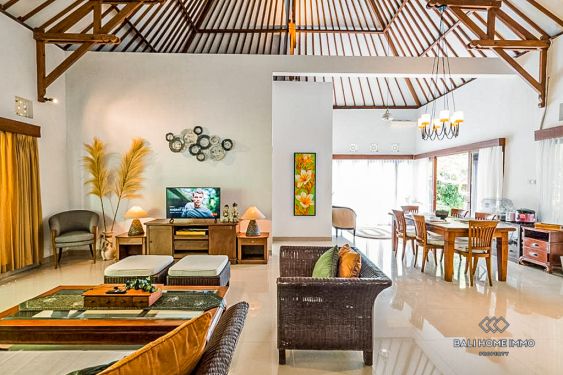 Image 3 from Ricefield View 3 Bedroom Villa for Rental in Bali Canggu Berawa