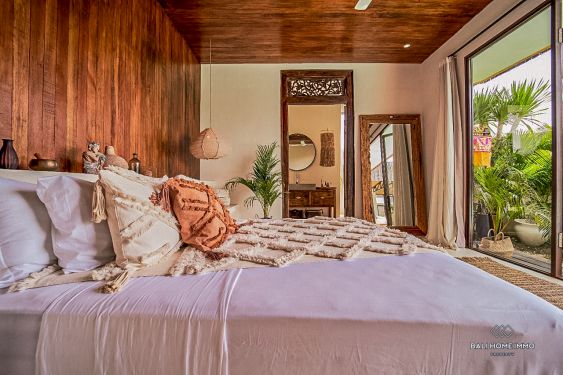 Image 11 from Ricefield View 3 Bedroom Villa for Rental in Bali Umalas