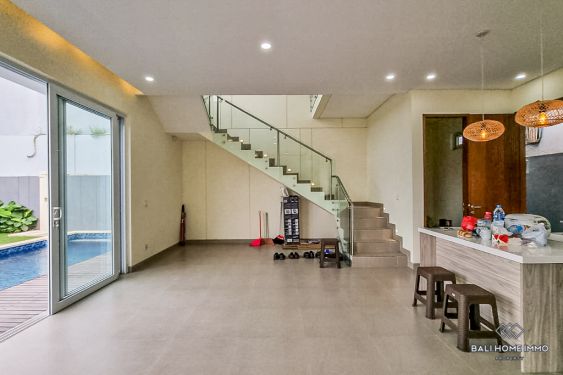 Image 6 from vila 3 kamar berpemandangan sawah dijual dan disewakan di bali canggu berawa