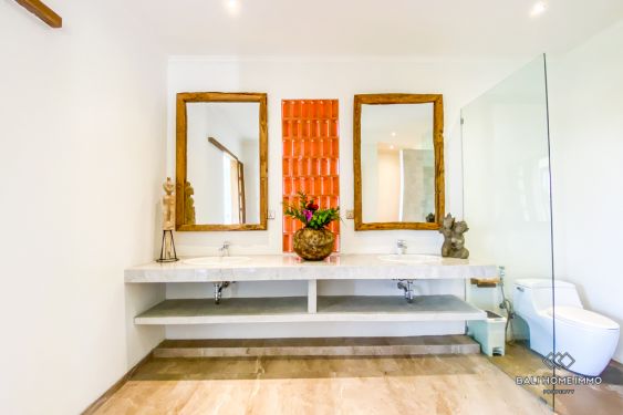 Image 17 from VILLA DE 3 CHAMBRES AVEC VUE SUR LES RIZIÈRES EN LOCATION À L'ANNÉE À BALI CANGGU CÔTÉ RÉSIDENTIEL