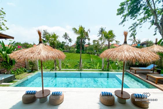 Image 6 from VILLA DE 3 CHAMBRES AVEC VUE SUR LES RIZIÈRES EN LOCATION À L'ANNÉE À BALI CANGGU CÔTÉ RÉSIDENTIEL
