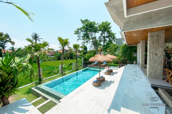 Image 1 from RICEFIELD VIEW 3 BEDROOM VILLA FOR YEARLY RENTAL IN BALI CANGGU RESIDENTIAL SIDE