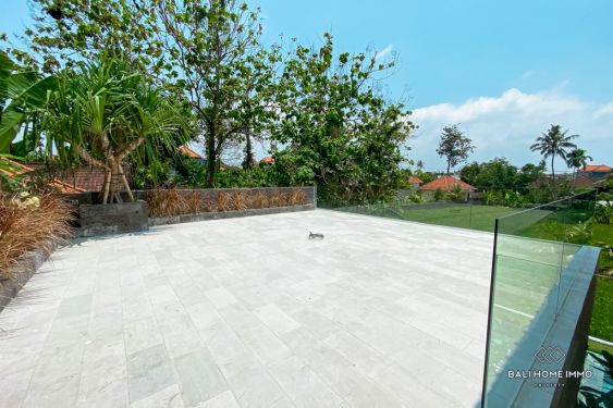 Image 16 from VILLA DE 3 CHAMBRES AVEC VUE SUR LES RIZIÈRES EN LOCATION À L'ANNÉE À BALI CANGGU CÔTÉ RÉSIDENTIEL