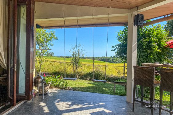 Image 10 from Vila dengan pemandangan sawah 3 kamar tidur dijual hak milik di Bali Dekat Pantai Pasut
