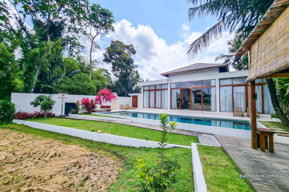 Image 20 from Ricefield View 5 Bedroom Villa for Sale and Rent in Bali Tanah Lot North Side