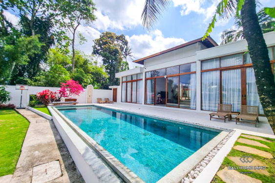 Image 2 from Villa dengan 5 Kamar berpemandangan Sawah Dijual Hak Sewa di Tanah Lot, Bali, Sisi Utara