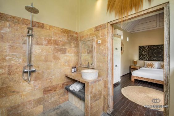 Image 15 from RICEFIELD VIEW 4 BEDROOM VILLA FOR SALE AND RENTAL IN CANGGU RESIDENTIAL SIDE BALI