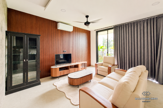Ricefield View 5 Bedroom Villa for Sale in Bali Cemagi-Seseh Residential Side