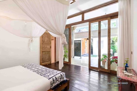 Image 18 from 6 Bedroom villa with garden for sale in Canggu Bali