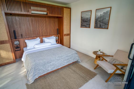 Image 9 from Villa 4 Kamar Modern Berpemandangan Sawah Dijual di Tepi Pantai Pererenan