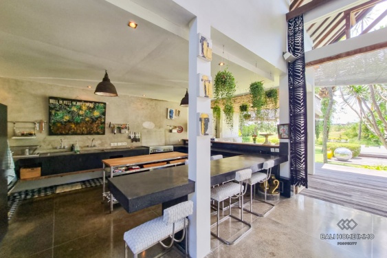 Image 8 from Ricefield View Spacious 5 Bedroom Villa for Rental in Bali Berawa