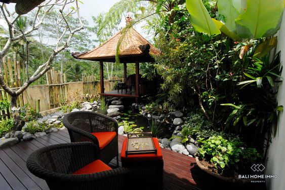 Image 4 from Vila Keluarga 4 Kamar dengan pemandangan sawah dijual hak milik di Bali Ubud