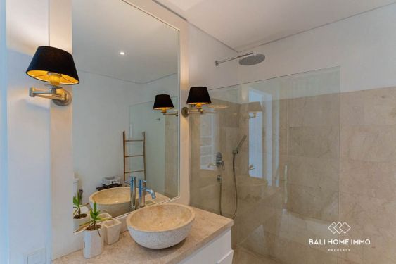 Image 20 from Vila 10 Kamar di Tepi Sungai Dekat Pantai Pererenan