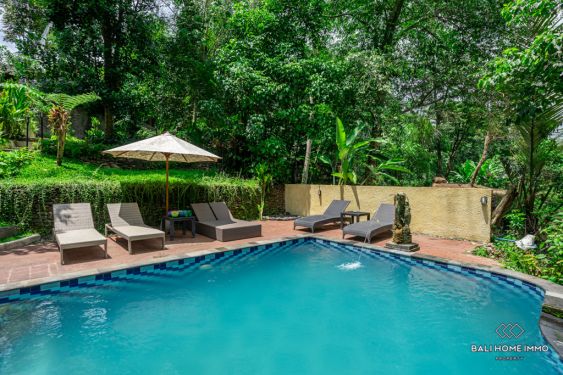 Image 2 from Villa de 5 chambres avec vue sur la rivière à vendre et à louer à Bali, Ubud