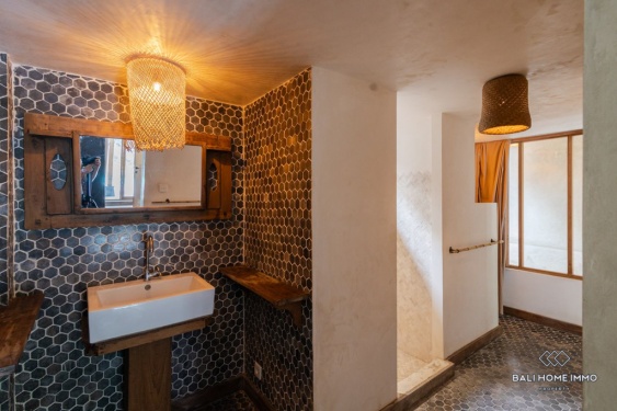 Image 14 from Villa familiale de 4 chambres à coucher à vendre à Berawa Bali