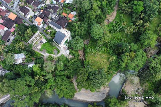 Image 9 from Terrain à vendre avec vue sur la rivière et les rizières à Cepaka