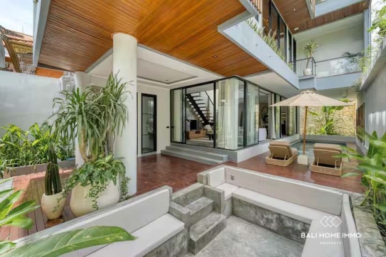 Image 1 from Villa de 4 chambres avec vue sur le toit, à vendre en bail emphytéotique à Umalas, Bali