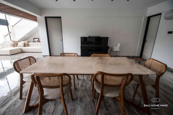 Image 9 from VILA 3 KAMAR TIDUR YANG LAPANG UNTUK DIJUAL DI KUTA