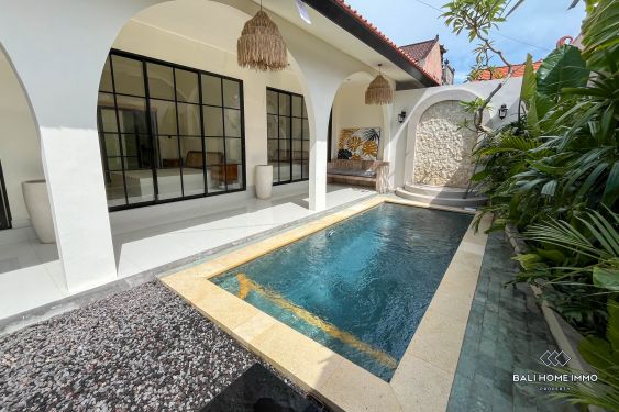 Image 1 from Vila Mewah 5 Kamar Tidur Baru Disewakan Tahunan di Bali Seminyak