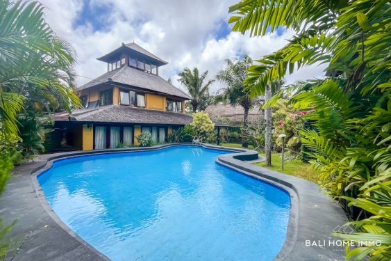 Image 1 from SERENE 3 BEDROOM VILLA SURROUNDED BY EXPANSIVE GREENERY FOR SALE FREEHOLD IN UNGASAN