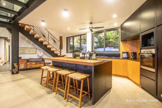 Image 9 from SERENE HILLSIDE 6 BEDROOMS VILLA WITH OCEAN VIEW FOR SALE FREEHOLD AND RENT IN ULUWATU PECATU