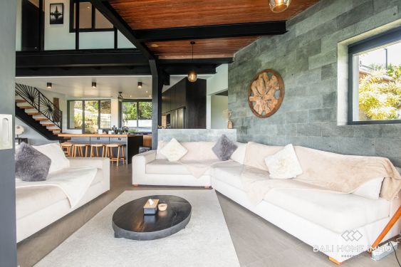 Image 7 from SERENE HILLSIDE 6 BEDROOMS VILLA WITH OCEAN VIEW FOR SALE FREEHOLD AND RENT IN ULUWATU PECATU