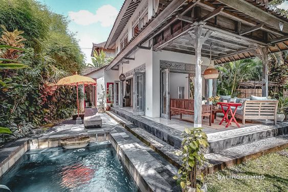 Image 2 from Vila Tropis Tenang 2 Kamar di Ubud