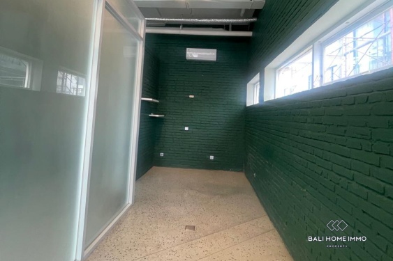 Image 12 from Toko dan Kantor disewakan Tahunan di Berawa