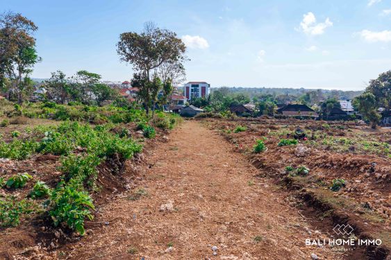 Image 5 from Tanah Kavling Kecil 615m2 Dijual Hak Sewa dengan Pemandangan Laut di Balangan