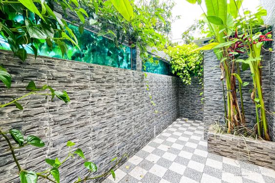 Image 15 from SPACIOUS 1 BEDROOM NEWLY RENOVATED VILLA FOR SALE FREEHOLD IN UNGASAN