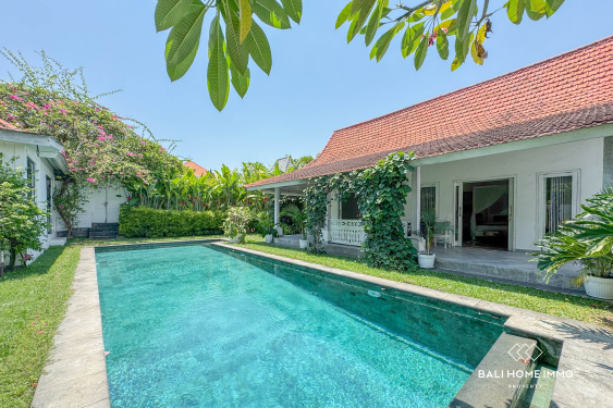 Image 1 from Spacieuse villa de 2 chambres à louer à Pererenan