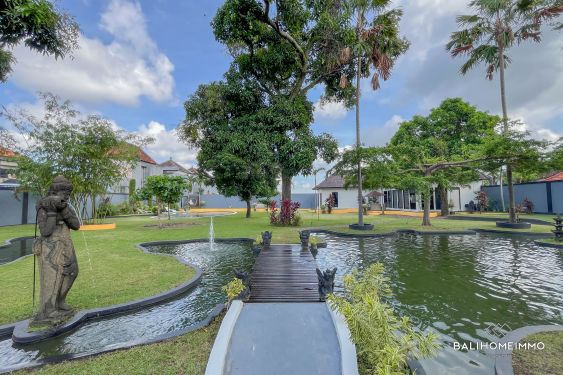 Image 2 from Spacieuse villa familiale de 3 chambres à louer à Kerobokan Bali