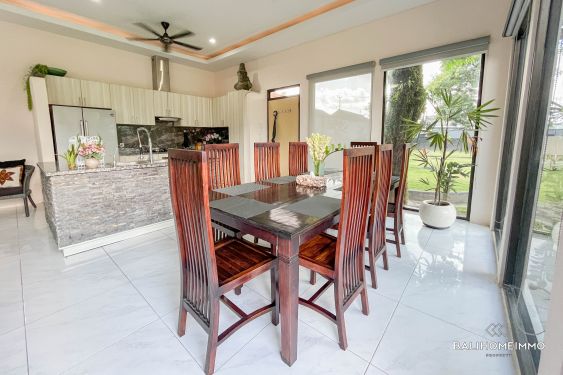 Image 5 from Villa Keluarga 3 Kamar yang Luas Disewakan di Kerobokan Bali