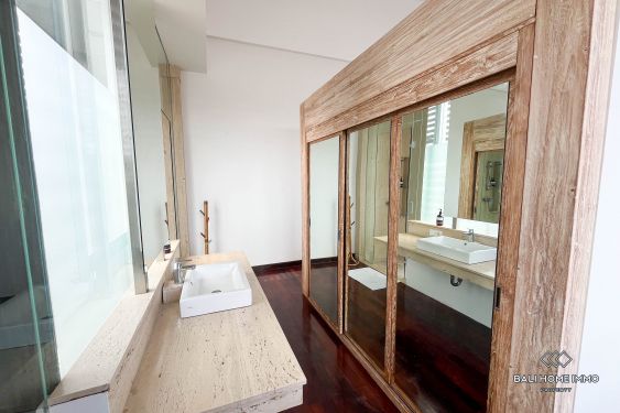 Image 19 from Villa Modern 4 Kamar Tidur Luas di Seminyak untuk Disewakan dan Dijual Hak Milik