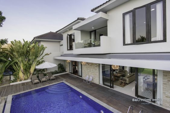 Image 20 from Vila Luas 3 Kamar Tidur dengan Pemandangan Laut untuk Disewa di Nusa Dua