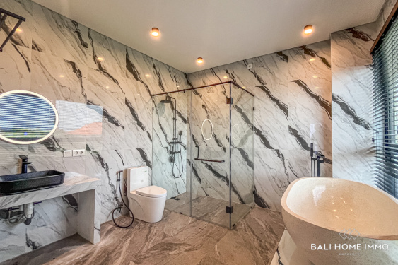 Image 19 from VILLA MEWAH LUAS DENGAN 3 KAMAR UNTUK DIJUAL DAN DISEWA DI BALI JIMBARAN